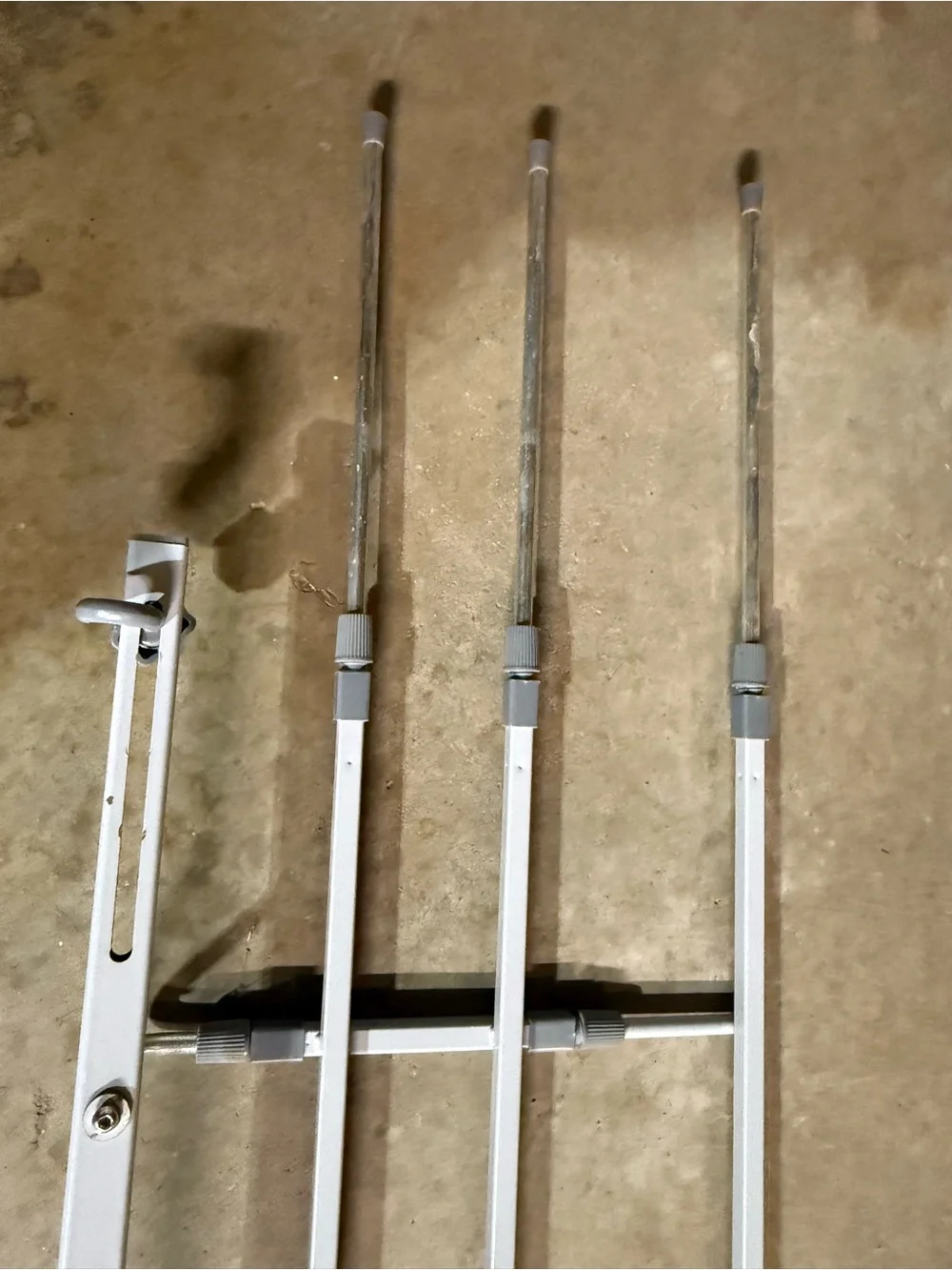 PetEgo Kar 9 Keeper Car Barrier - silver